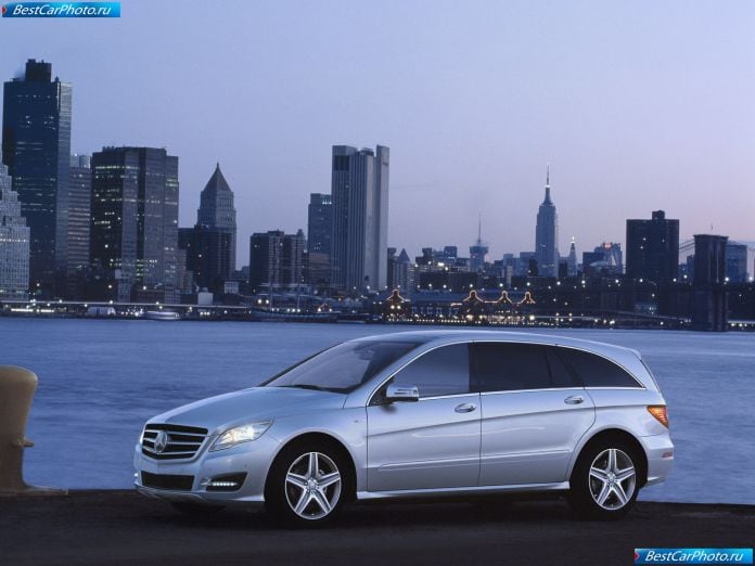2011 Mercedes-Benz R-class - фотография 9 из 144