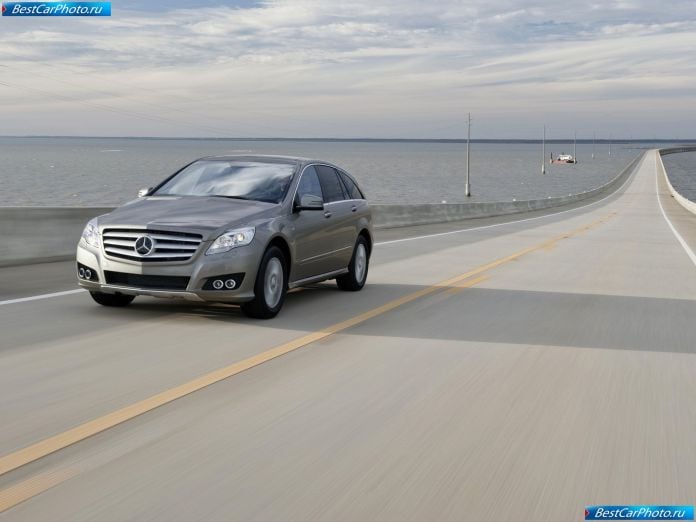 2011 Mercedes-Benz R-class - фотография 11 из 144