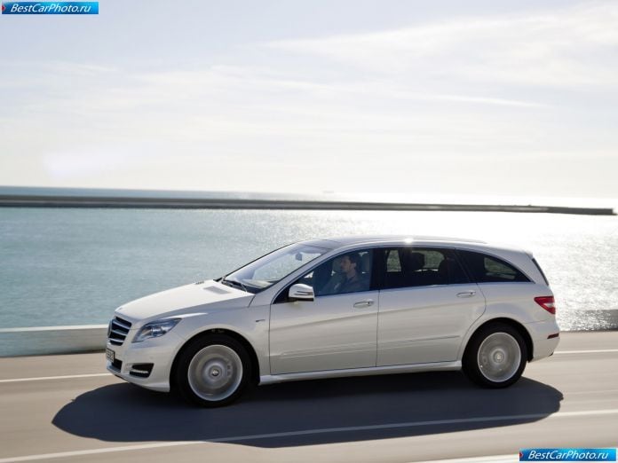 2011 Mercedes-Benz R-class - фотография 29 из 144 2011 Mercedes-Benz R-class - фотография 29 из 144