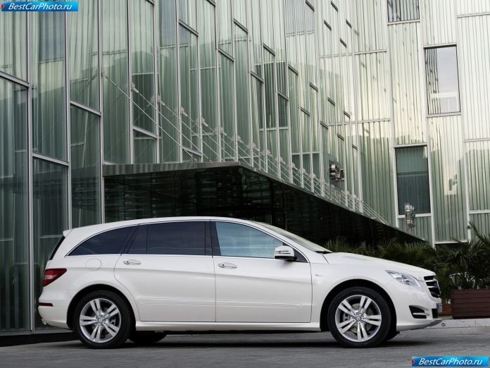 2011 Mercedes-Benz R-class - фотография 48 из 144 2011 Mercedes-Benz R-class - фотография 48 из 144