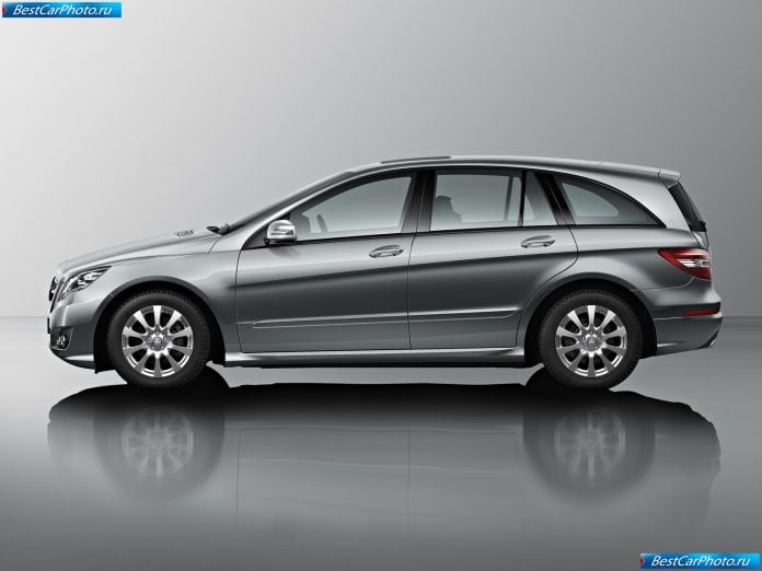 2011 Mercedes-Benz R-class - фотография 87 из 144