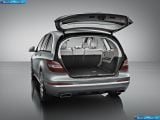 mercedes-benz_2011-r-class_1600x1200_092.jpg