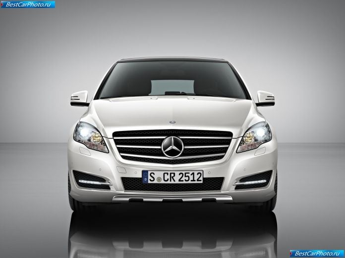 2011 Mercedes-Benz R-class - фотография 96 из 144
