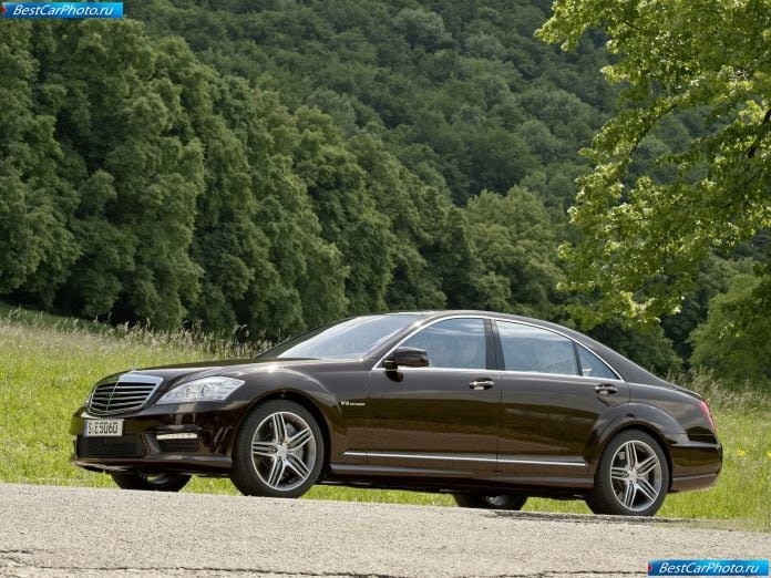 2011 Mercedes-Benz S63 Amg - фотография 34 из 71 2011 Mercedes-Benz S63 Amg - фотография 34 из 71