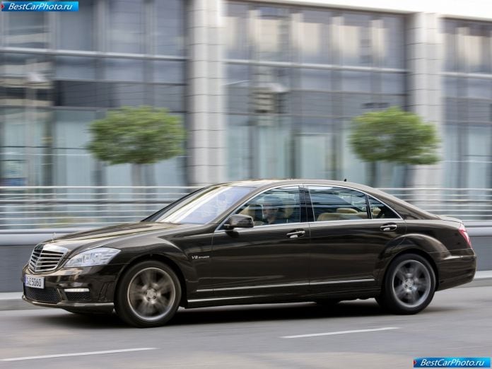 2011 Mercedes-Benz S63 Amg - фотография 36 из 71 2011 Mercedes-Benz S63 Amg - фотография 36 из 71