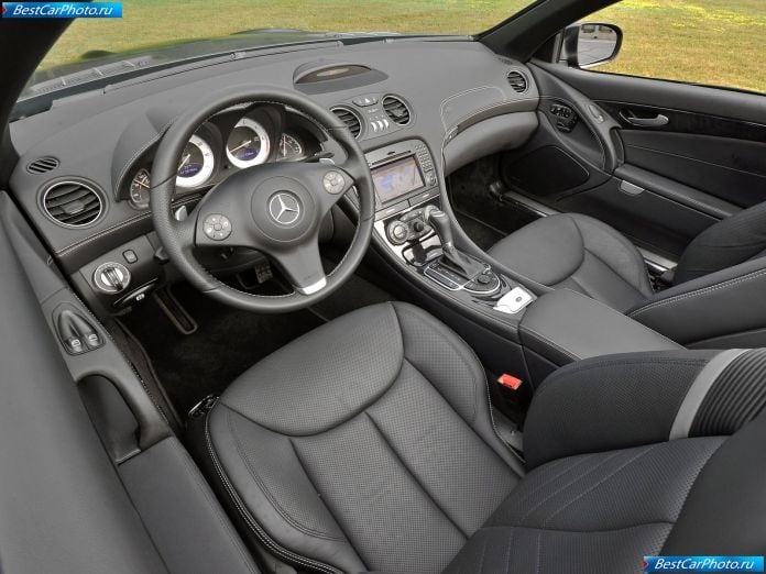2011 Mercedes-Benz Sl550 Night Edition - фотография 32 из 45