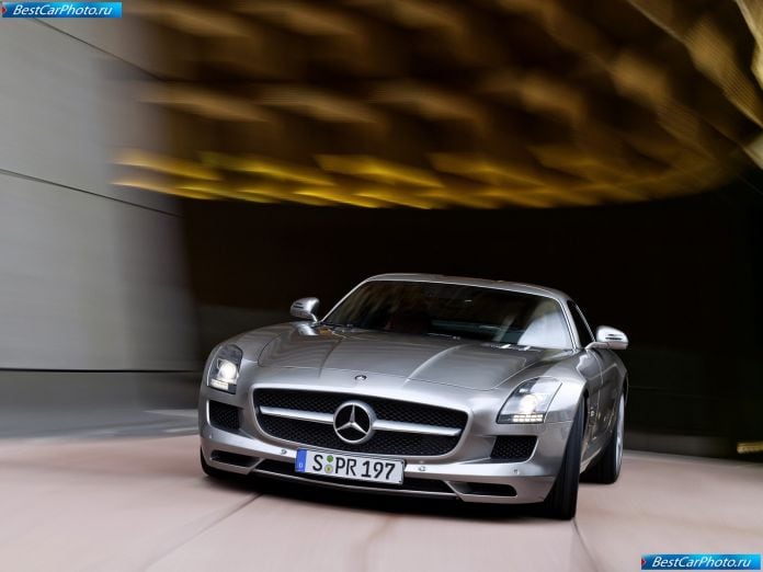 2011 Mercedes-Benz Sls Amg - фотография 12 из 207