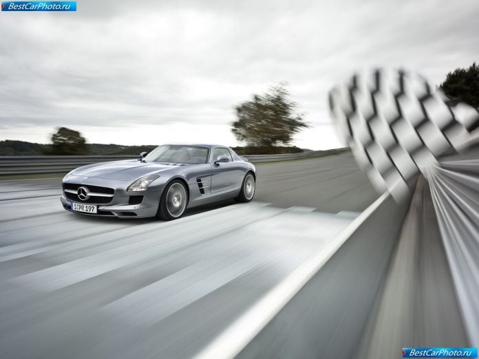2011 Mercedes-Benz Sls Amg - фотография 19 из 207