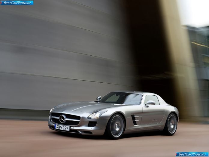 2011 Mercedes-Benz Sls Amg - фотография 32 из 207 2011 Mercedes-Benz Sls Amg - фотография 32 из 207
