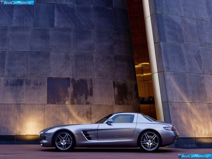 2011 Mercedes-Benz Sls Amg - фотография 65 из 207 2011 Mercedes-Benz Sls Amg - фотография 65 из 207
