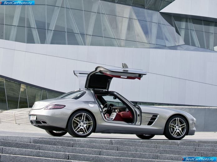 2011 Mercedes-Benz Sls Amg - фотография 76 из 207 2011 Mercedes-Benz Sls Amg - фотография 76 из 207