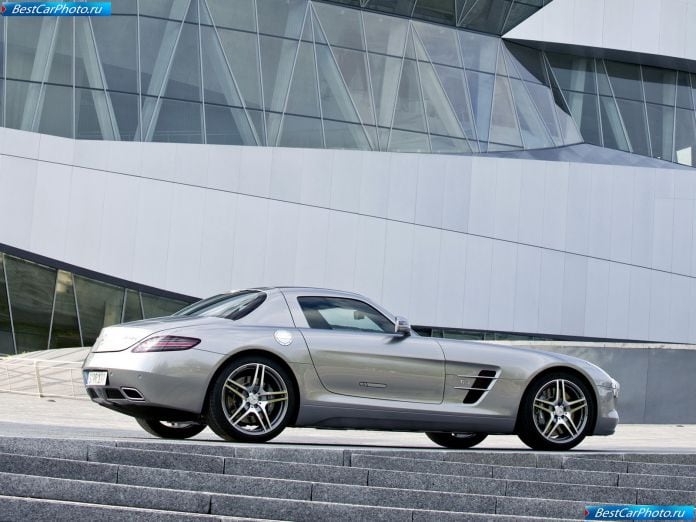 2011 Mercedes-Benz Sls Amg - фотография 77 из 207 2011 Mercedes-Benz Sls Amg - фотография 77 из 207