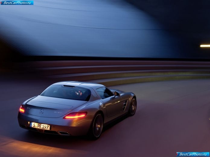 2011 Mercedes-Benz Sls Amg - фотография 86 из 207