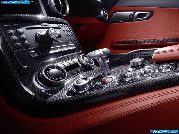 2011 Mercedes-Benz Sls Amg - фотография 130 из 207