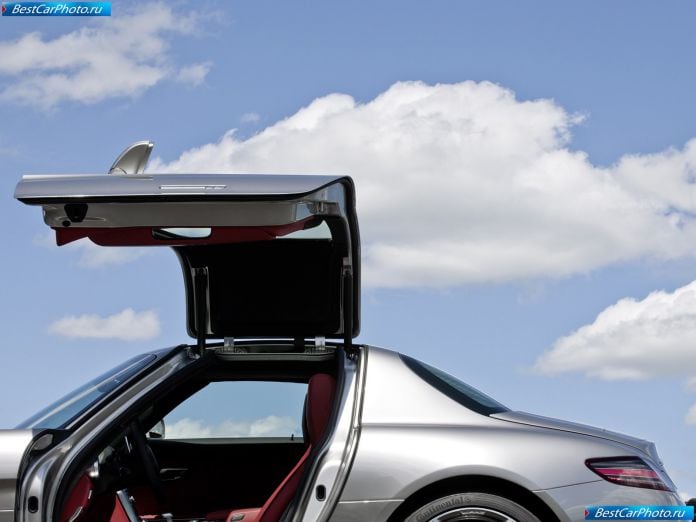 2011 Mercedes-Benz Sls Amg - фотография 141 из 207