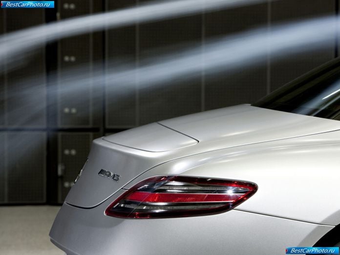 2011 Mercedes-Benz Sls Amg - фотография 172 из 207 2011 Mercedes-Benz Sls Amg - фотография 172 из 207