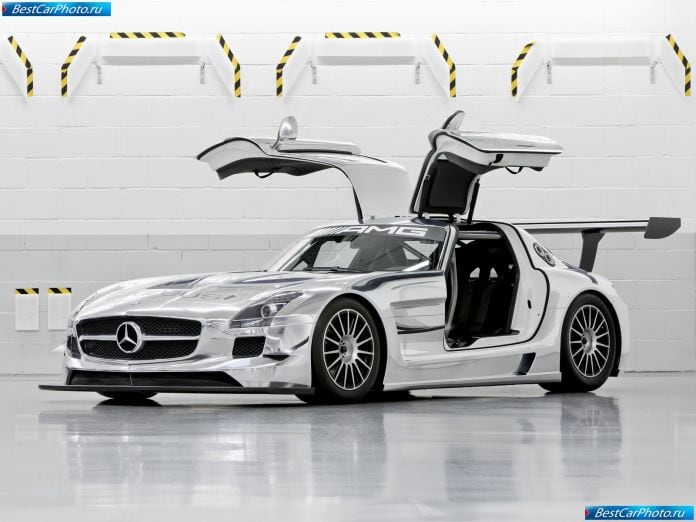 2011 Mercedes-Benz Sls Amg Gt3 - фотография 12 из 33