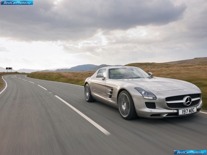 2011 Mercedes-Benz Sls Amg Uk Version - фотография 12 из 81 2011 Mercedes-Benz Sls Amg Uk Version - фотография 12 из 81