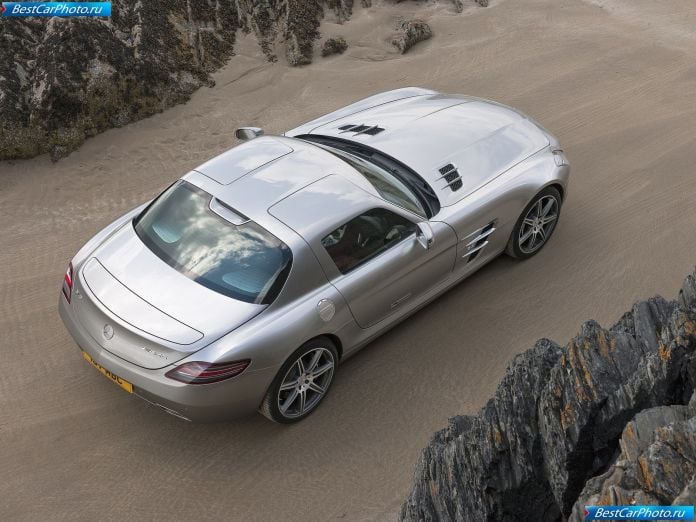 2011 Mercedes-Benz Sls Amg Uk Version - фотография 24 из 81 2011 Mercedes-Benz Sls Amg Uk Version - фотография 24 из 81