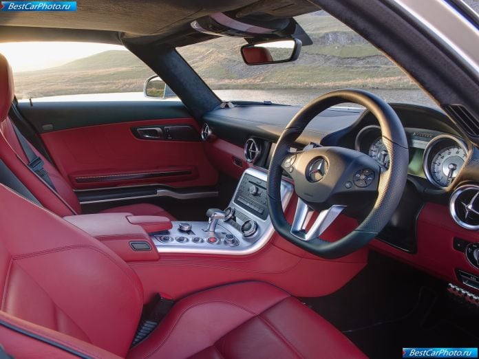 2011 Mercedes-Benz Sls Amg Uk Version - фотография 45 из 81