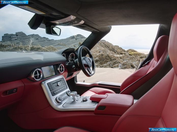 2011 Mercedes-Benz Sls Amg Uk Version - фотография 46 из 81 2011 Mercedes-Benz Sls Amg Uk Version - фотография 46 из 81