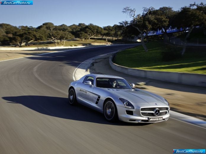 2011 Mercedes-Benz Sls Amg Us Version - фотография 36 из 140