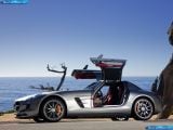 mercedes-benz_2011-sls_amg_us_version_1600x1200_044.jpg
