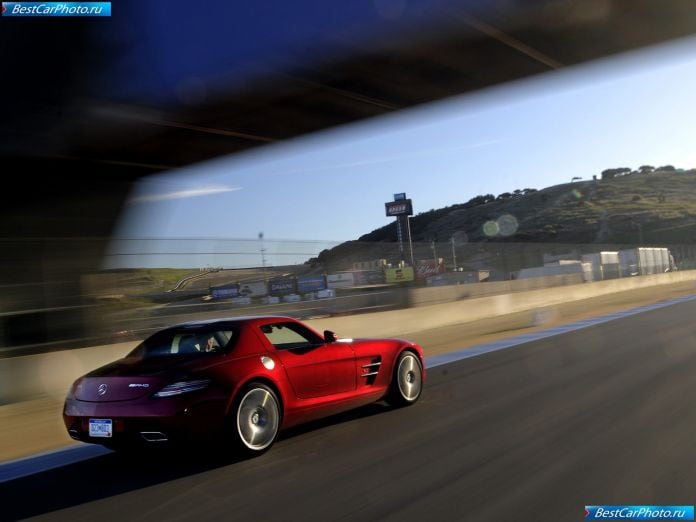2011 Mercedes-Benz Sls Amg Us Version - фотография 79 из 140 2011 Mercedes-Benz Sls Amg Us Version - фотография 79 из 140