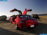 mercedes-benz_2011-sls_amg_us_version_1600x1200_080.jpg