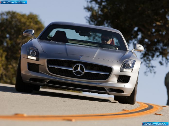 2011 Mercedes-Benz Sls Amg Us Version - фотография 82 из 140 2011 Mercedes-Benz Sls Amg Us Version - фотография 82 из 140
