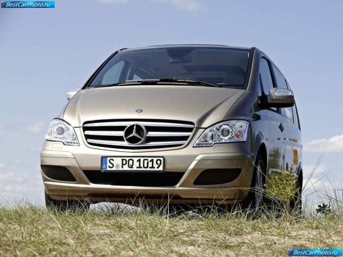 2011 Mercedes-Benz Viano - фотография 1 из 161 2011 Mercedes-Benz Viano - фотография 1 из 161