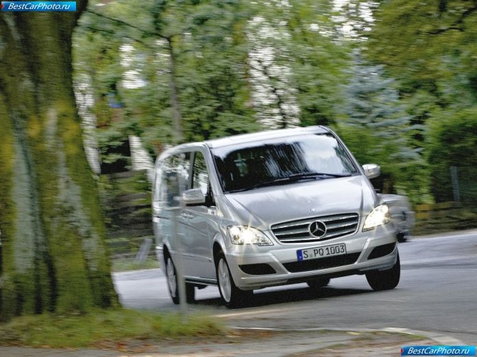 2011 Mercedes-Benz Viano - фотография 22 из 161