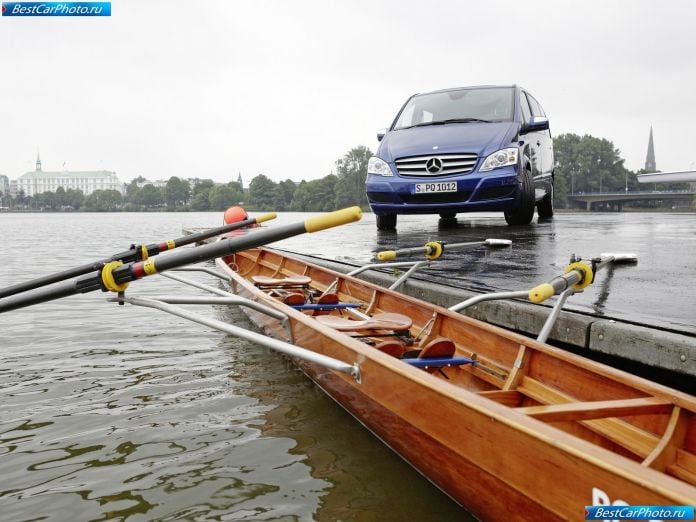 2011 Mercedes-Benz Viano - фотография 42 из 161 2011 Mercedes-Benz Viano - фотография 42 из 161