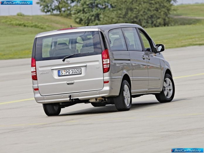 2011 Mercedes-Benz Viano - фотография 57 из 161 2011 Mercedes-Benz Viano - фотография 57 из 161