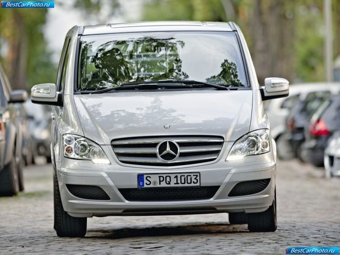 2011 Mercedes-Benz Viano - фотография 63 из 161 2011 Mercedes-Benz Viano - фотография 63 из 161