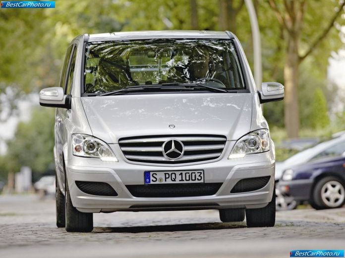 2011 Mercedes-Benz Viano - фотография 64 из 161 2011 Mercedes-Benz Viano - фотография 64 из 161