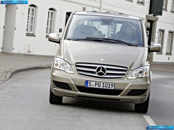 2011 Mercedes-Benz Viano - фотография 65 из 161