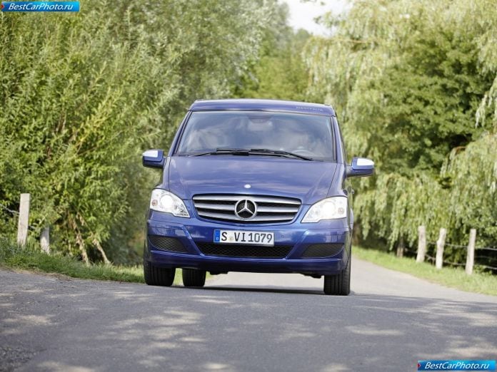 2011 Mercedes-Benz Viano - фотография 67 из 161