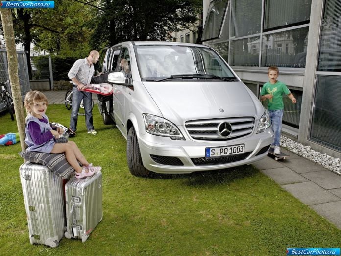 2011 Mercedes-Benz Viano - фотография 70 из 161 2011 Mercedes-Benz Viano - фотография 70 из 161