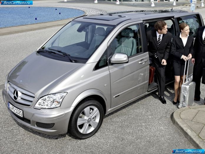 2011 Mercedes-Benz Viano - фотография 82 из 161 2011 Mercedes-Benz Viano - фотография 82 из 161