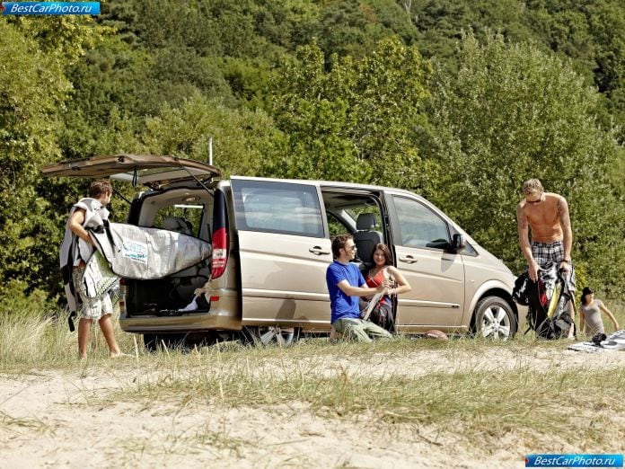 2011 Mercedes-Benz Viano - фотография 98 из 161