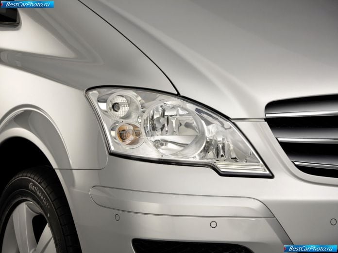 2011 Mercedes-Benz Viano - фотография 139 из 161