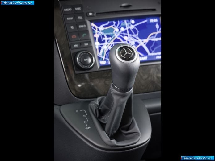 2011 Mercedes-Benz Viano - фотография 145 из 161 2011 Mercedes-Benz Viano - фотография 145 из 161