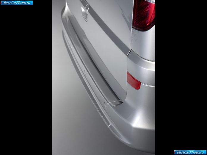 2011 Mercedes-Benz Viano - фотография 154 из 161