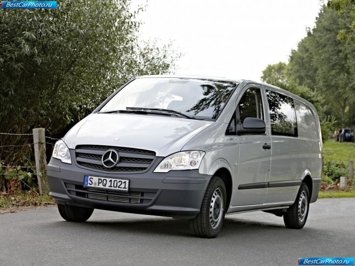2011 Mercedes-Benz Vito - фотография 1 из 76