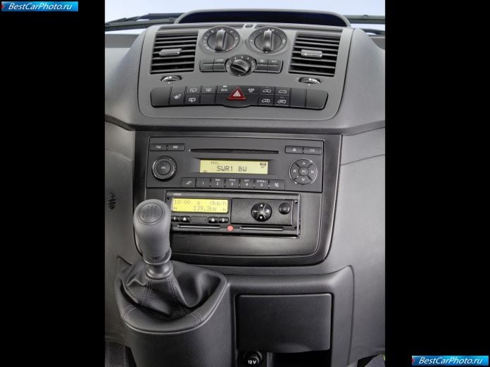 2011 Mercedes-Benz Vito - фотография 70 из 76 2011 Mercedes-Benz Vito - фотография 70 из 76