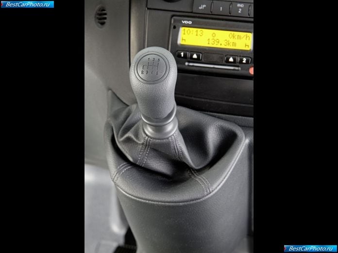 2011 Mercedes-Benz Vito - фотография 72 из 76 2011 Mercedes-Benz Vito - фотография 72 из 76