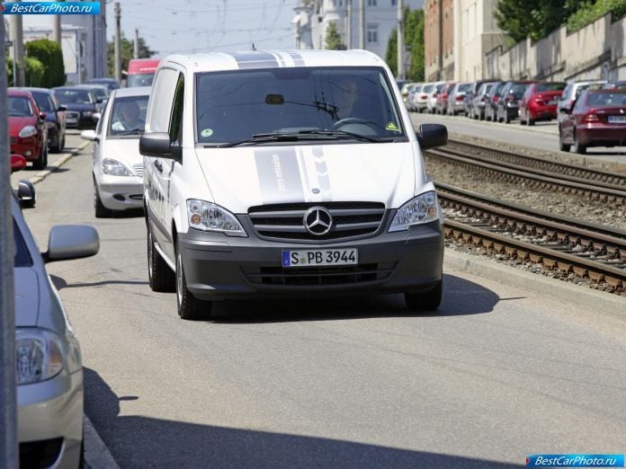 2011 Mercedes-Benz Vito E-cell - фотография 13 из 30