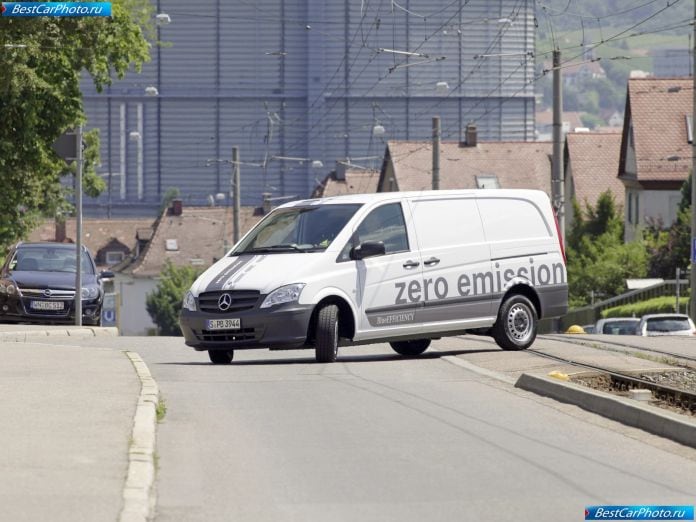 2011 Mercedes-Benz Vito E-cell - фотография 15 из 30