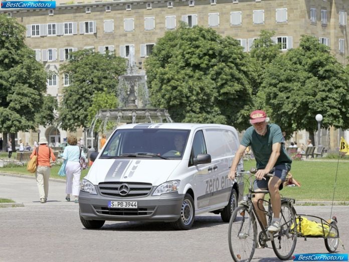 2011 Mercedes-Benz Vito E-cell - фотография 16 из 30